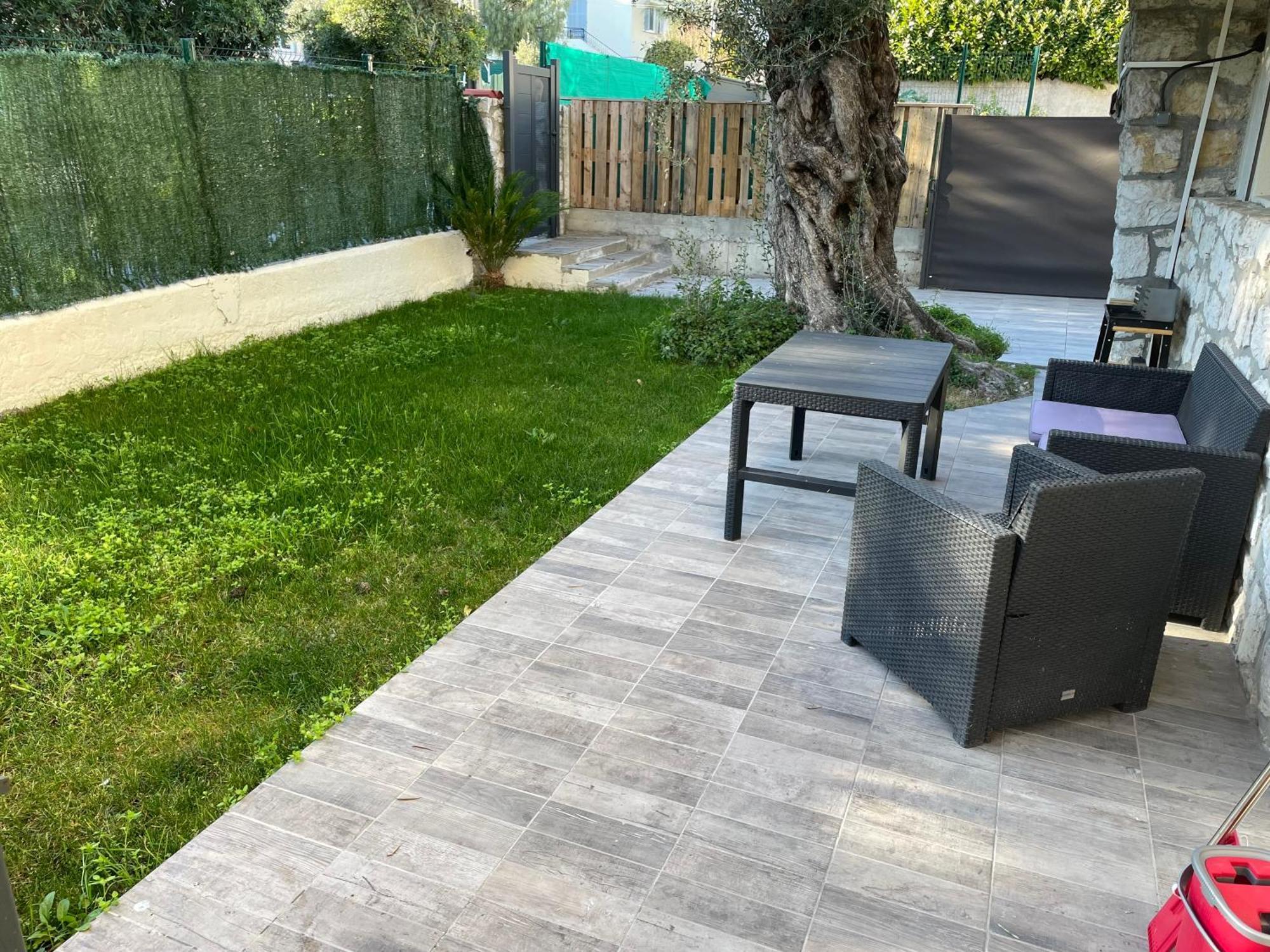 Joli Rez De Jardin 4 Pieces A Cagnes Sur Mer Cagnes-sur-Mer Exterior foto