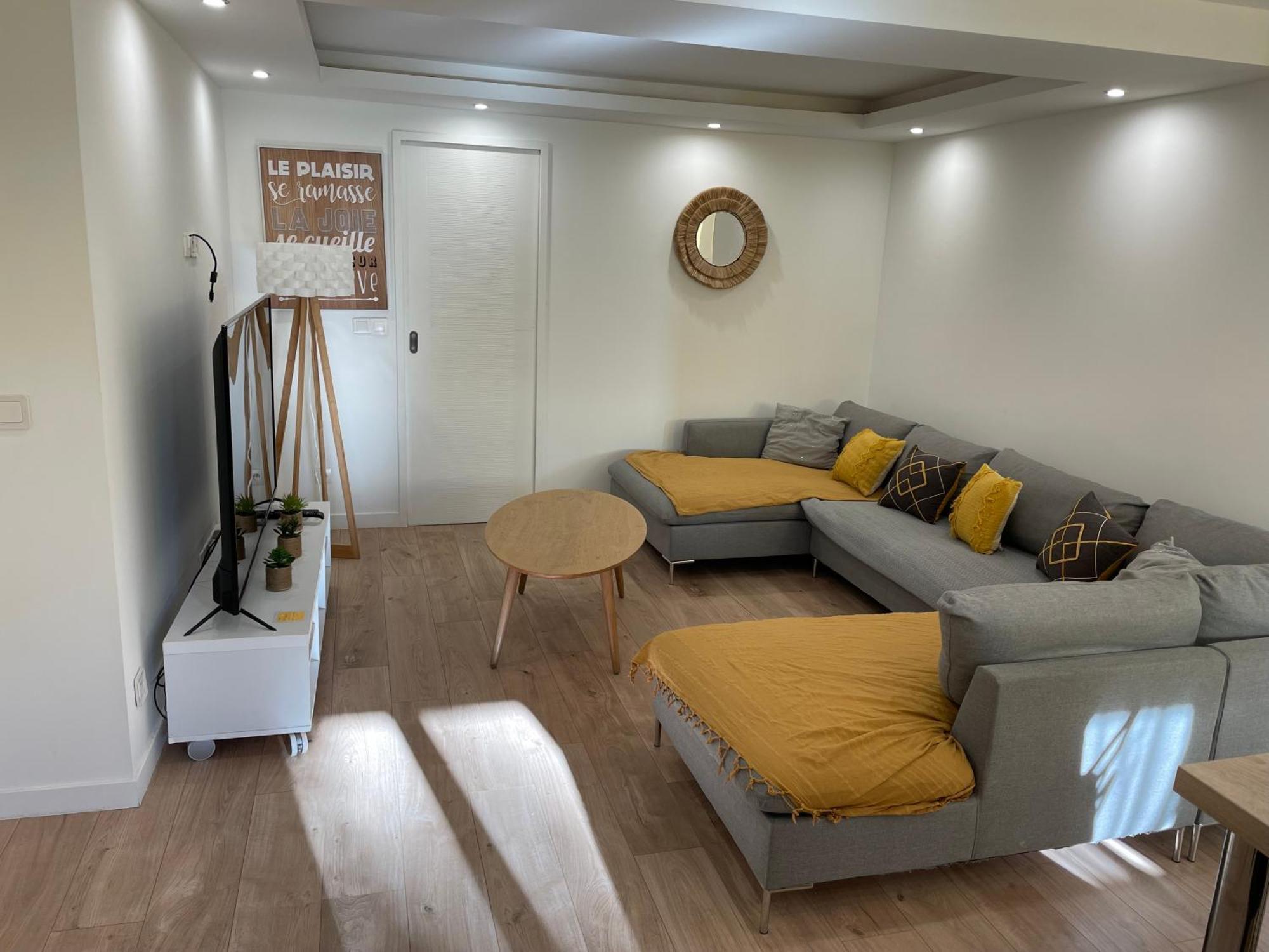 Joli Rez De Jardin 4 Pieces A Cagnes Sur Mer Cagnes-sur-Mer Exterior foto